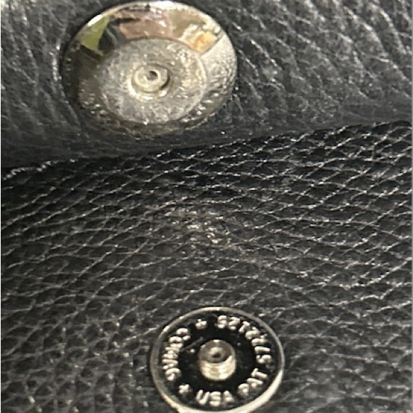 Vintage Coach Penelope Black Leather Handbag with Turnlock - Picture 6 of 8